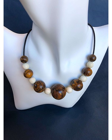 Collier perles Bocote  / Os / 09