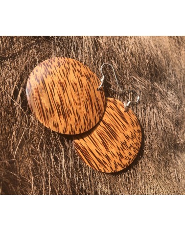 Boucles d'oreille forme lentille en Cocotier /03