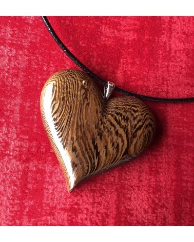 Collier Pendentif COEUR en CASSIA DU SIAM / 05 Collier Pendentif COEUR en CASSIA DU SIAM / 05