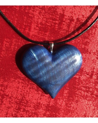 Collier Pendentif COEUR en MARRONNIER ONDÉ stabilisé bleu / 09 Collier Pendentif COEUR en MARRONNIER ONDÉ stabilisé bleu / 09