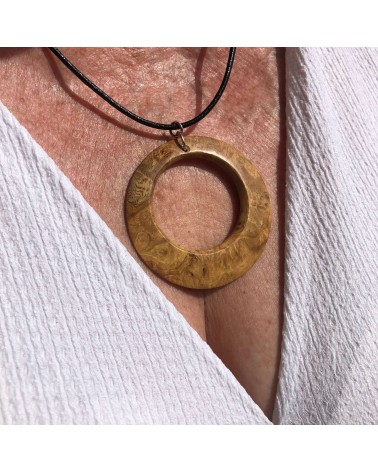 Pendentif LOUPE D'AMBOINE (broussin) / 12