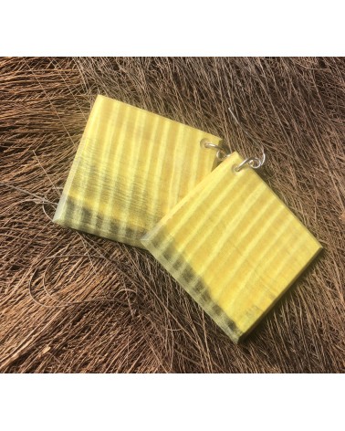 Boucles d'oreille Carré en MARRONNIER ONDÉ stabilisé jaune  / 28